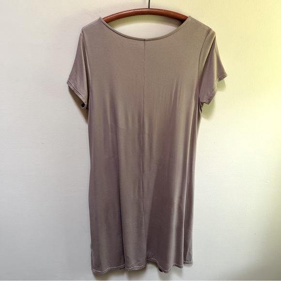 ~ new ~Short Sleeve Pocket A-Line Dress in size Medium by Garnet Hill - Picture 6 of 11